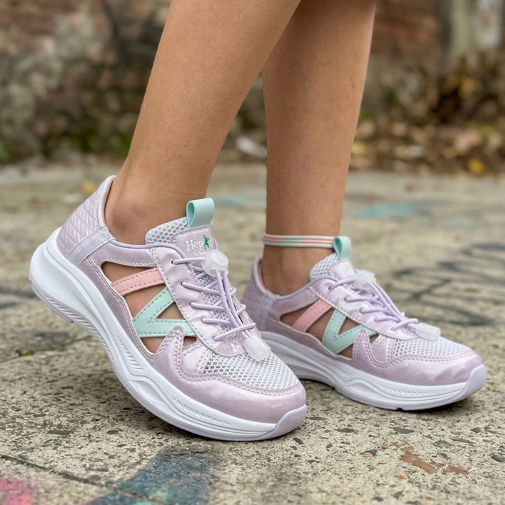FlexTrek Girls Lavender Toggle Sneakers