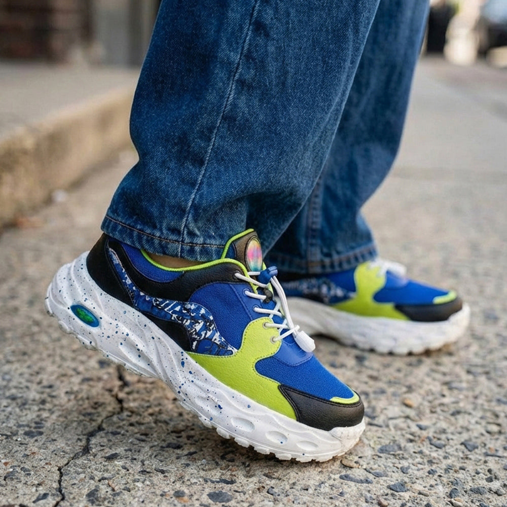 Splash Kicks Royal Blue Neon Green Sneakers With Snap-Lock - Hopits