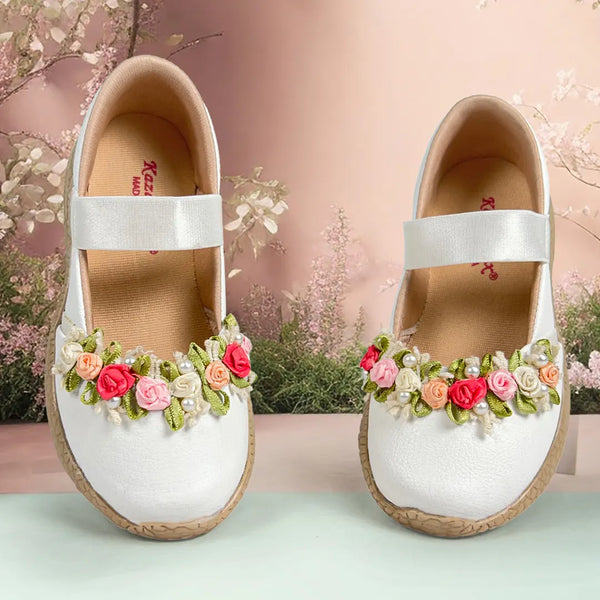 Trotter Girls White Floral Ballerinas