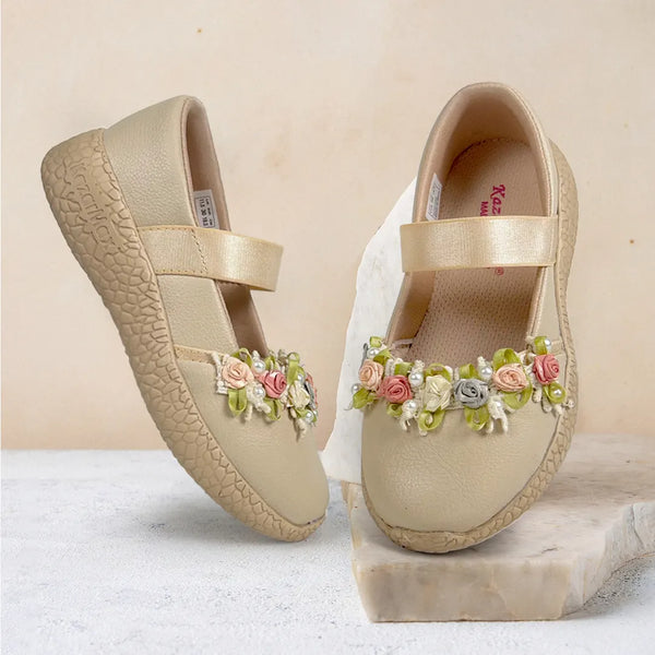 Trotter Girls Beige Floral Ballerinas