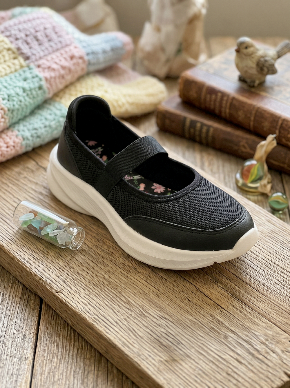 Mary Jane Teen Girls Black Sporty Ballerinas